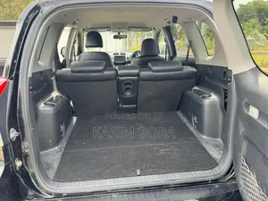 Toyota Vanguard 2013 Black