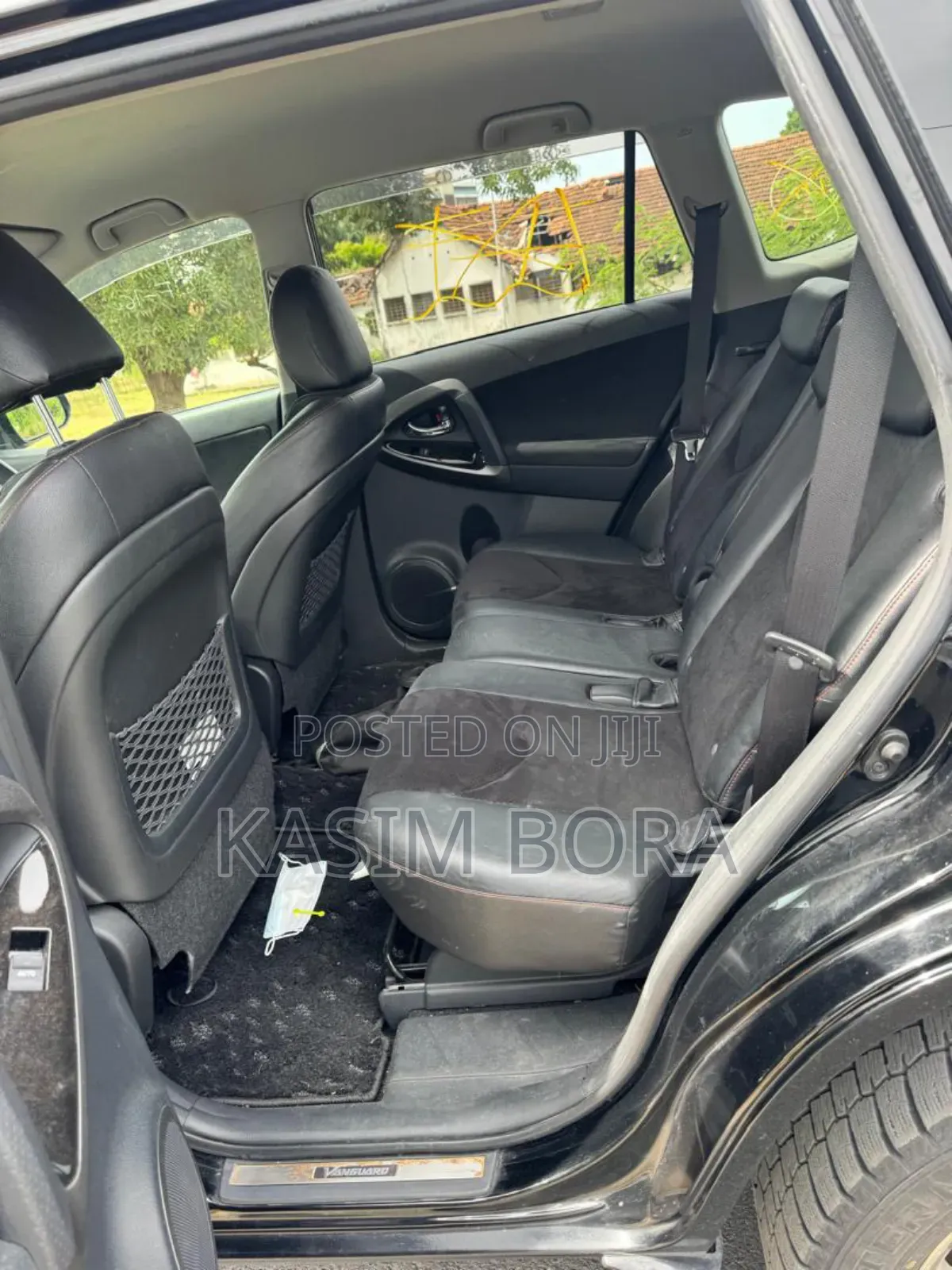 Toyota Vanguard 2013 Black