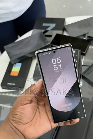 New Samsung Galaxy Z Fold6 256 GB Silver