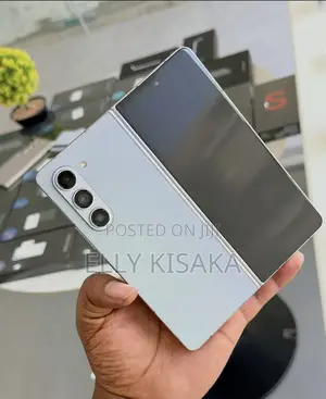 New Samsung Galaxy Z Fold 5 256 GB Silver