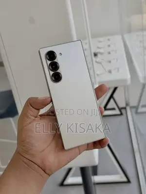 New Samsung Galaxy Z Fold 5 256 GB Silver