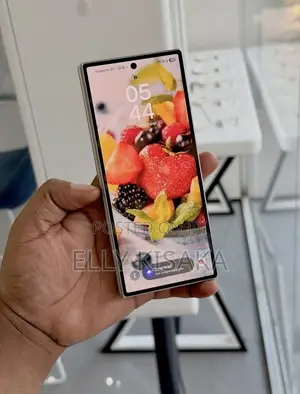 New Samsung Galaxy Z Fold 5 256 GB Silver