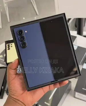 New Samsung Galaxy Z Fold6 256 GB Blue
