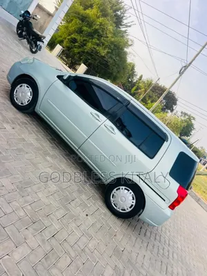Toyota Raum 1.5 AWD 2005 Blue