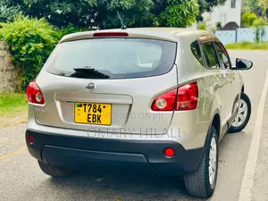 Nissan Dualis 2008 Beige