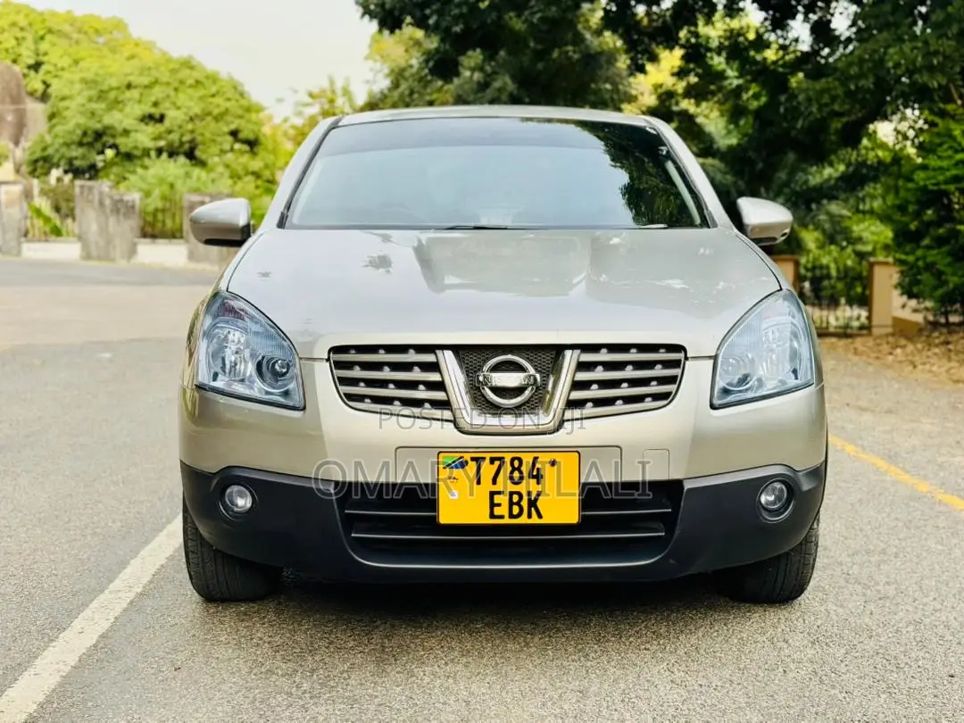 Nissan Dualis 2008 Beige