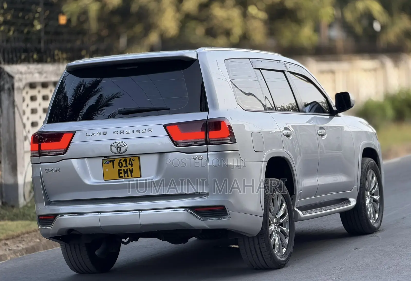 Toyota Land Cruiser 2013 Silver