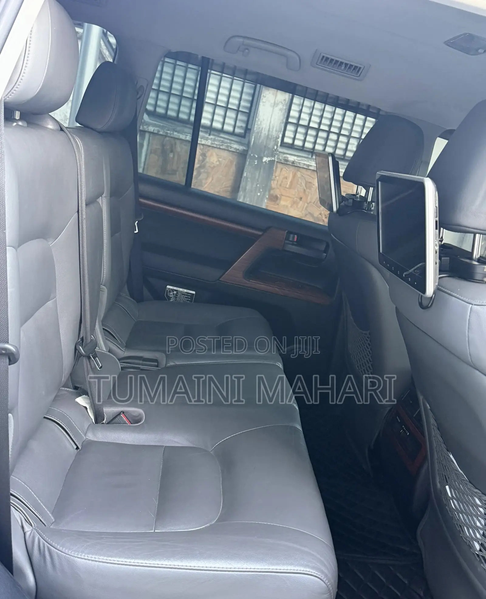 Toyota Land Cruiser 2013 Silver