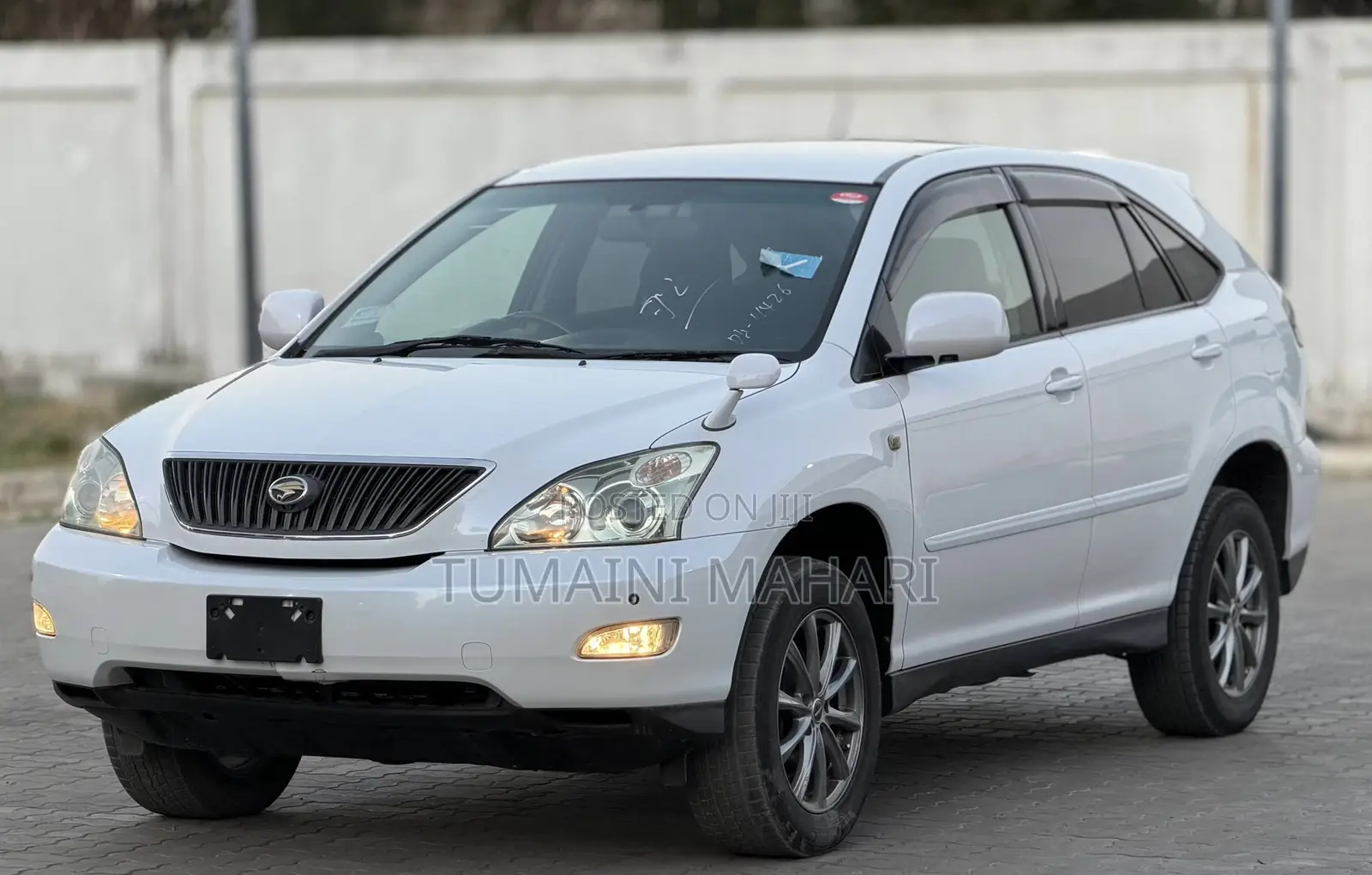 Toyota Harrier 2006 White