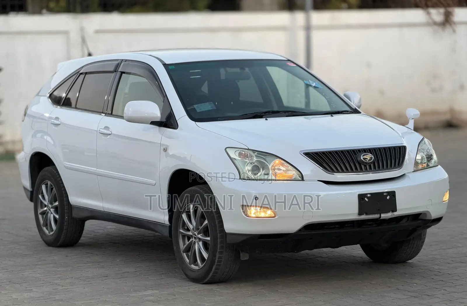 Toyota Harrier 2006 White