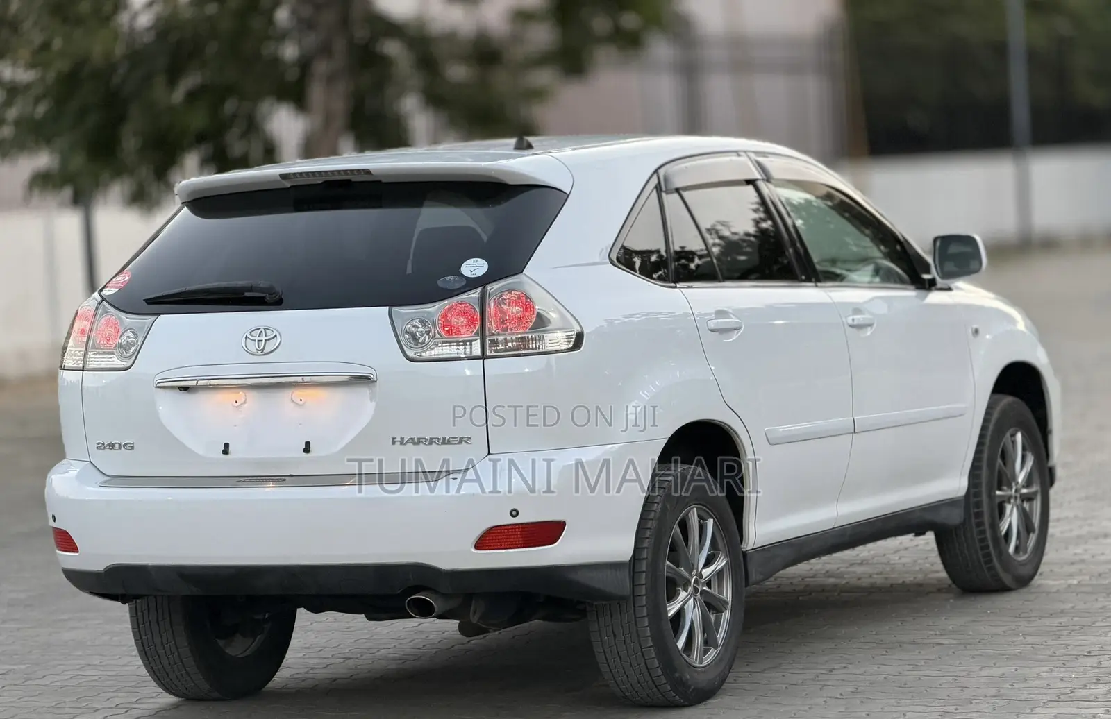 Toyota Harrier 2006 White