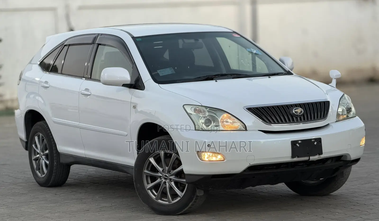 Toyota Harrier 2006 White