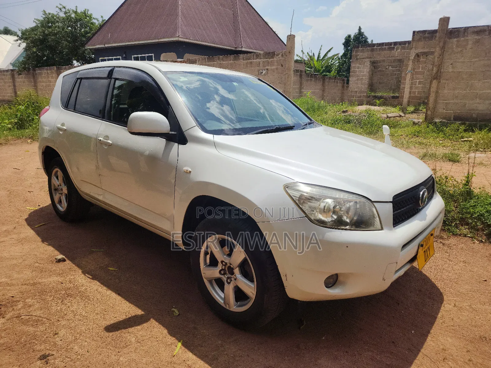 Toyota RAV4 2005 White