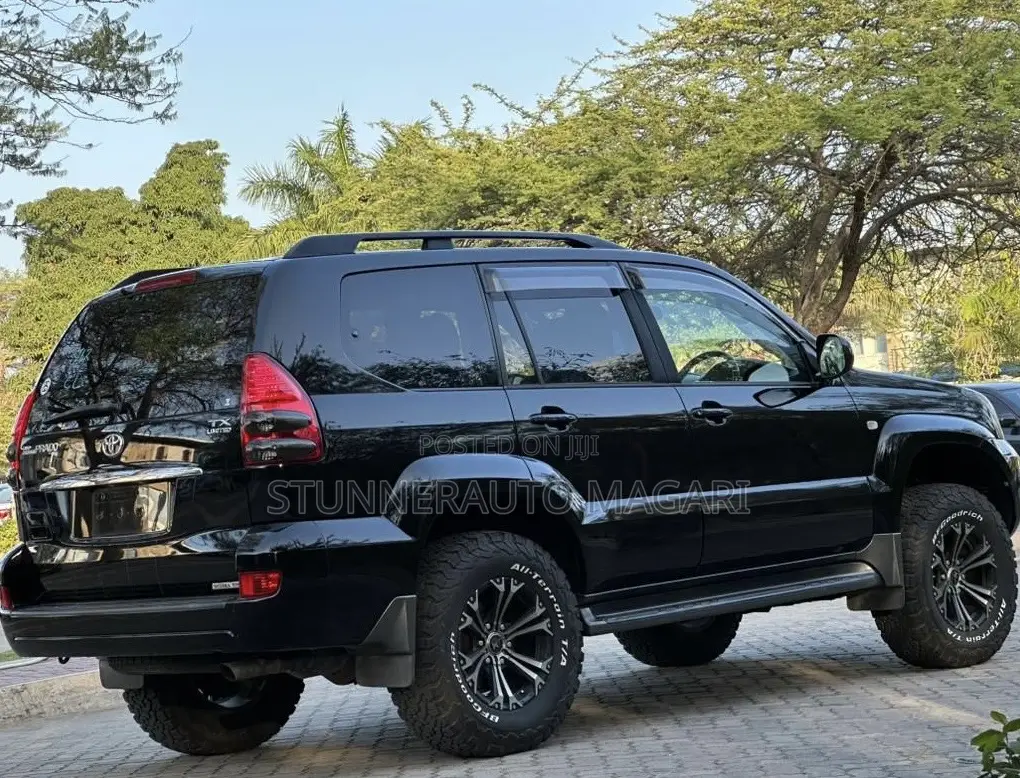Toyota Land Cruiser Prado 2006 Matt Black