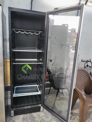 Commercial Single Door Beverage Cooler or Showcase Refrigerator 400l