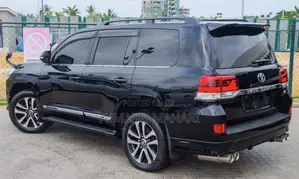 Toyota Land Cruiser 2016 Matt Black