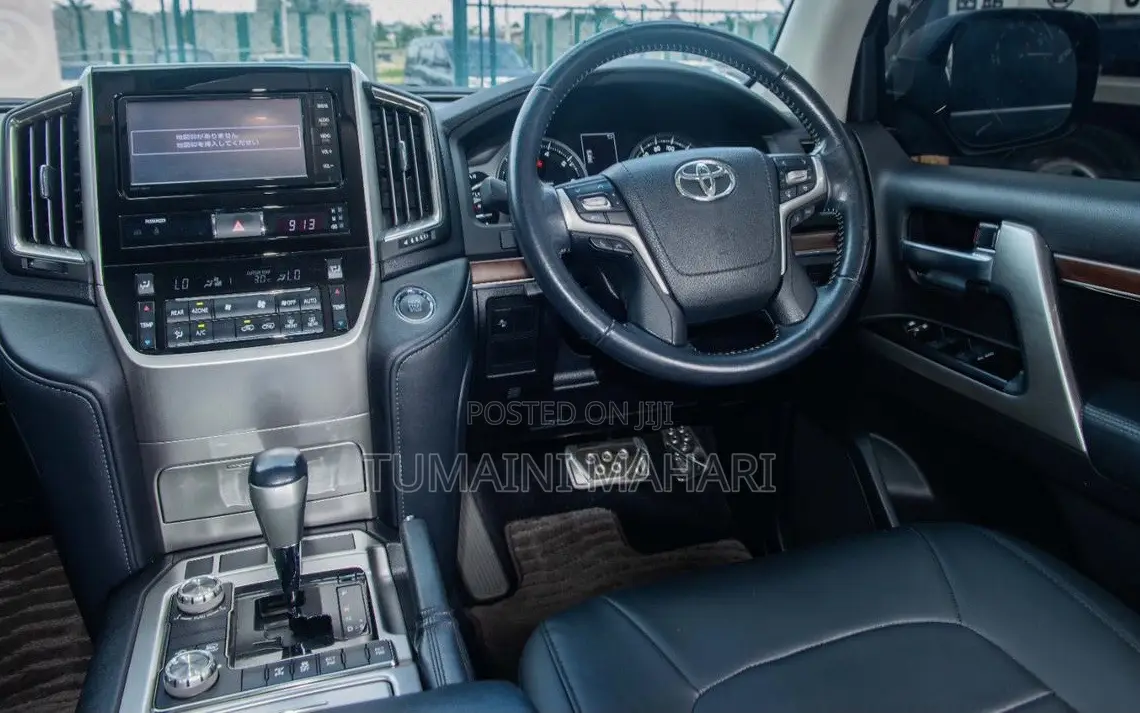 Toyota Land Cruiser 2016 Matt Black