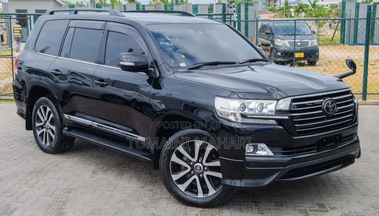 Toyota Land Cruiser 2016 Matt Black