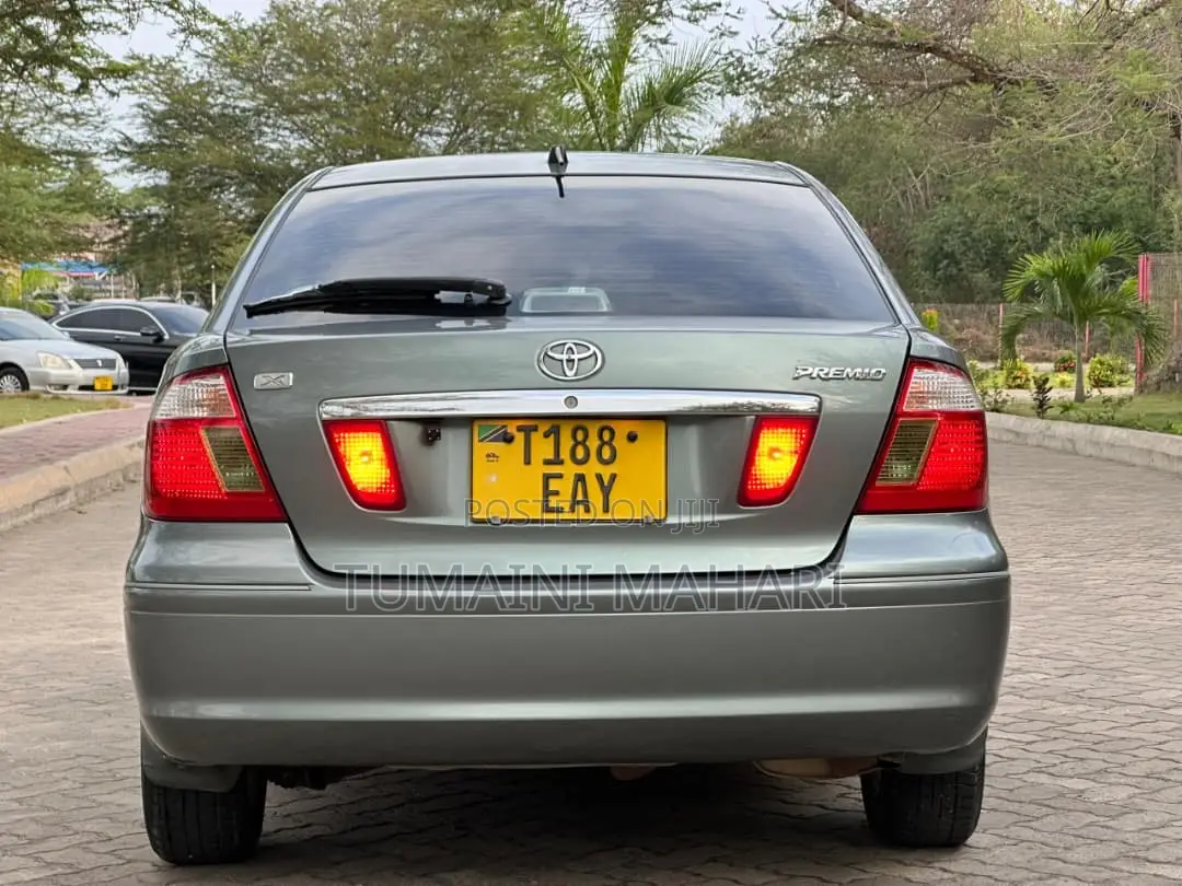 Toyota Premio 2005 Gray