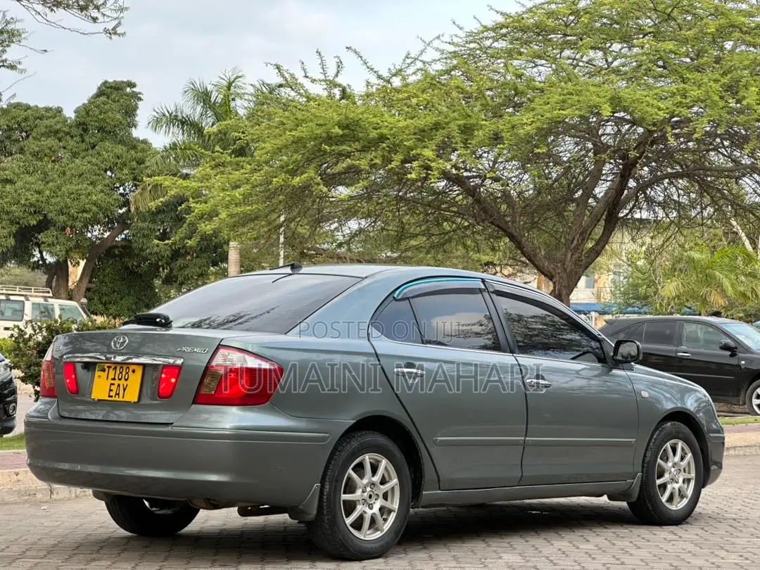 Toyota Premio 2005 Gray