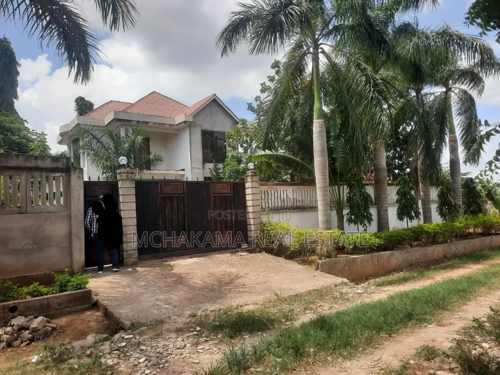 4bdrm Block of Flats in Mchakama Real Estate, Bunju for sale