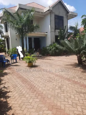 4bdrm Block of Flats in Mchakama Real Estate, Bunju for sale