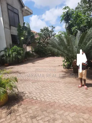 4bdrm Block of Flats in Mchakama Real Estate, Bunju for sale