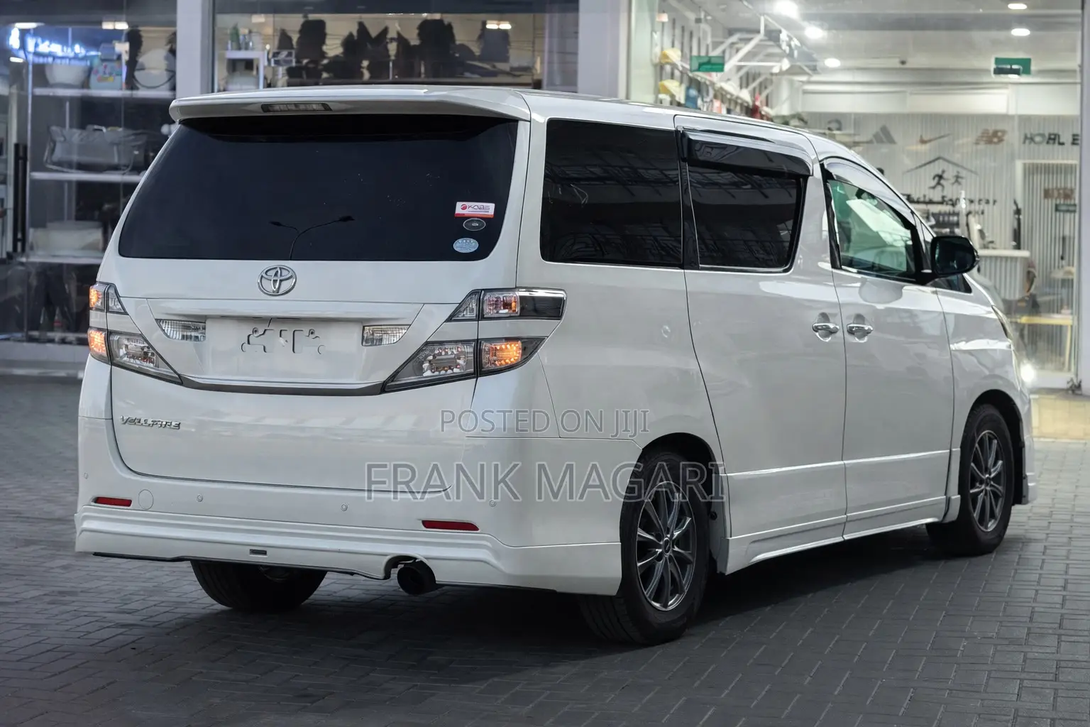 Toyota Alphard 2010 White