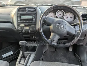 Toyota RAV4 2004 Slver