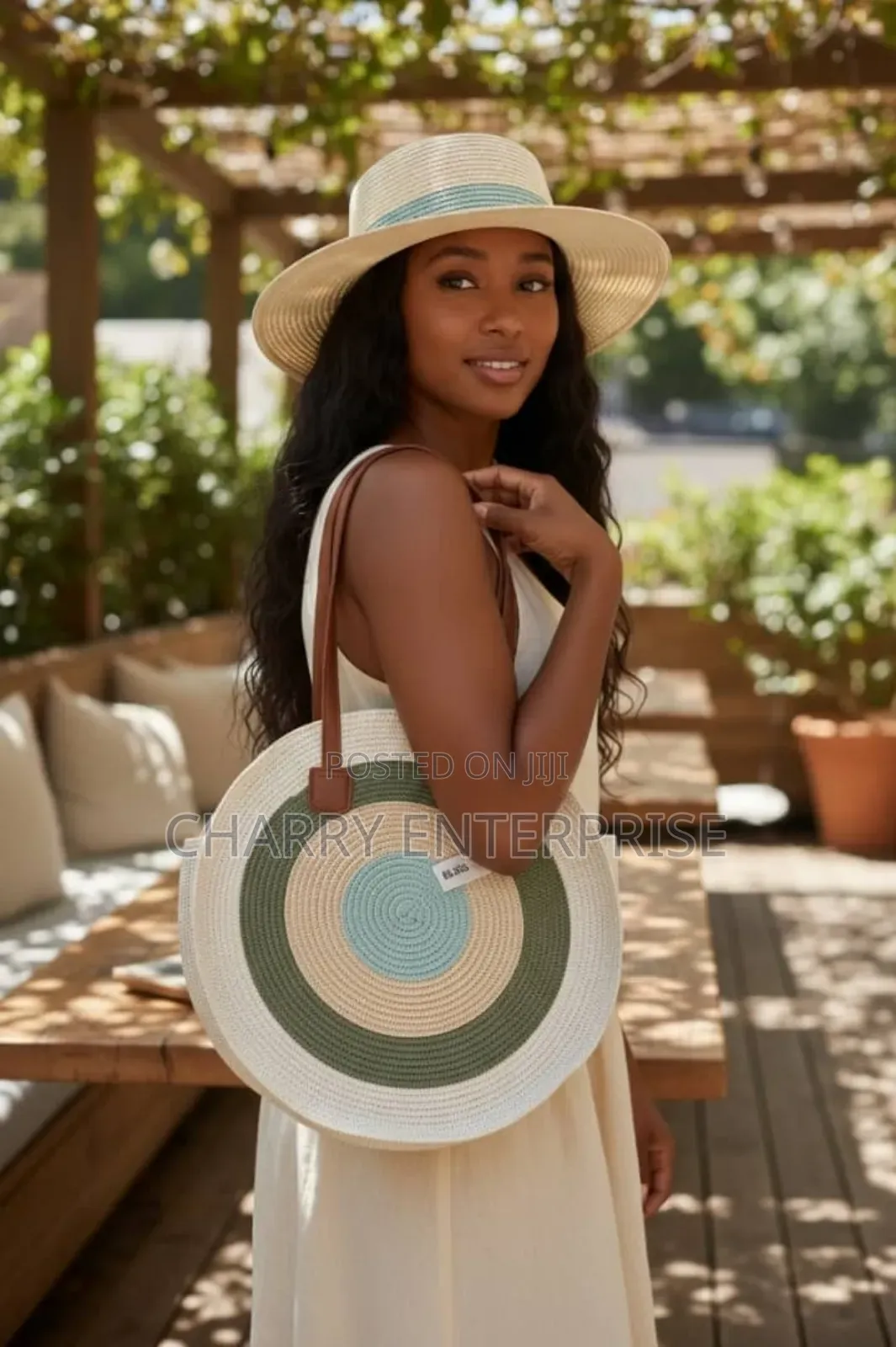 Classic and Attractive Round Summer Bags or Beach Bags