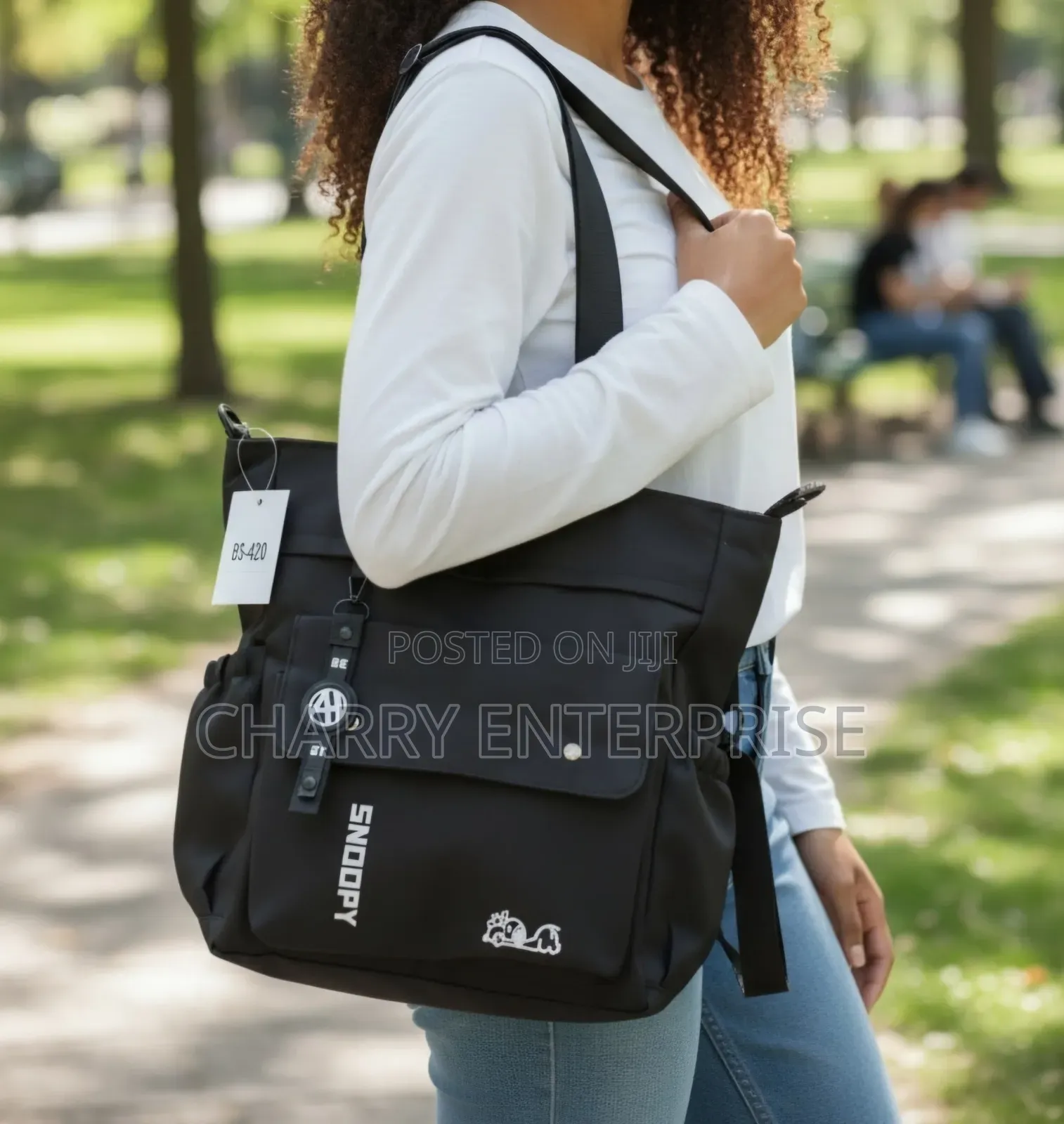 Tote Bags 
Durable and Have Enough Space
