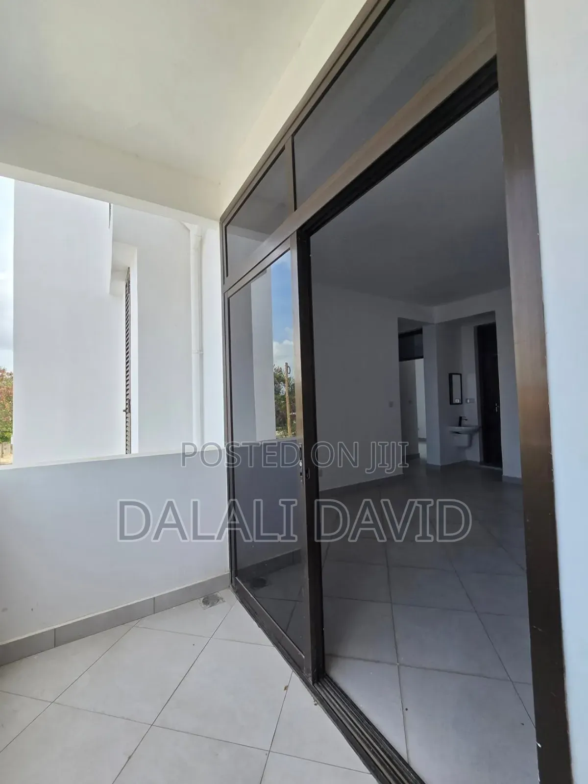 3bdrm Apartment in Sinza for rent