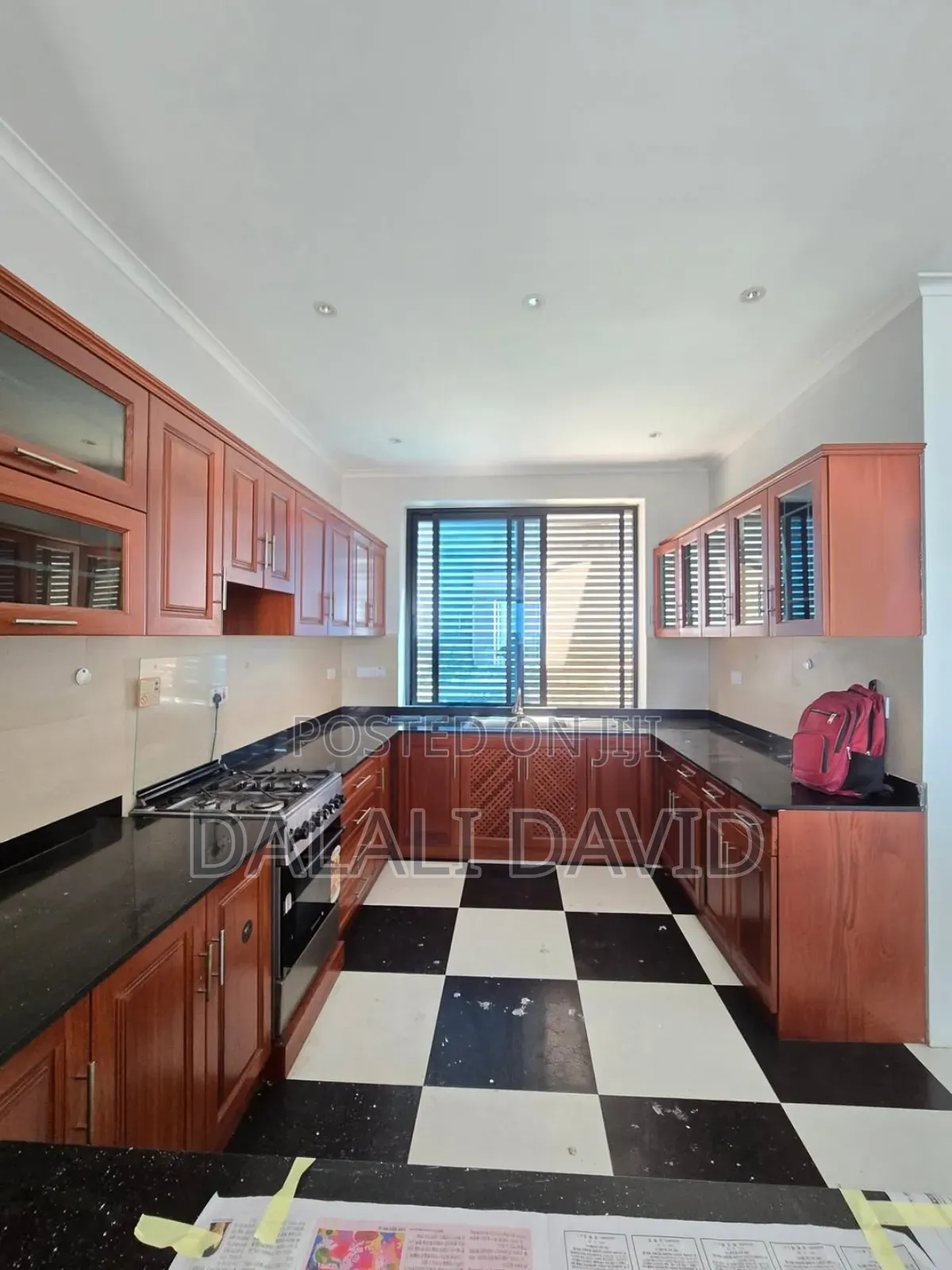 2bdrm Penthouse in Mikocheni for rent