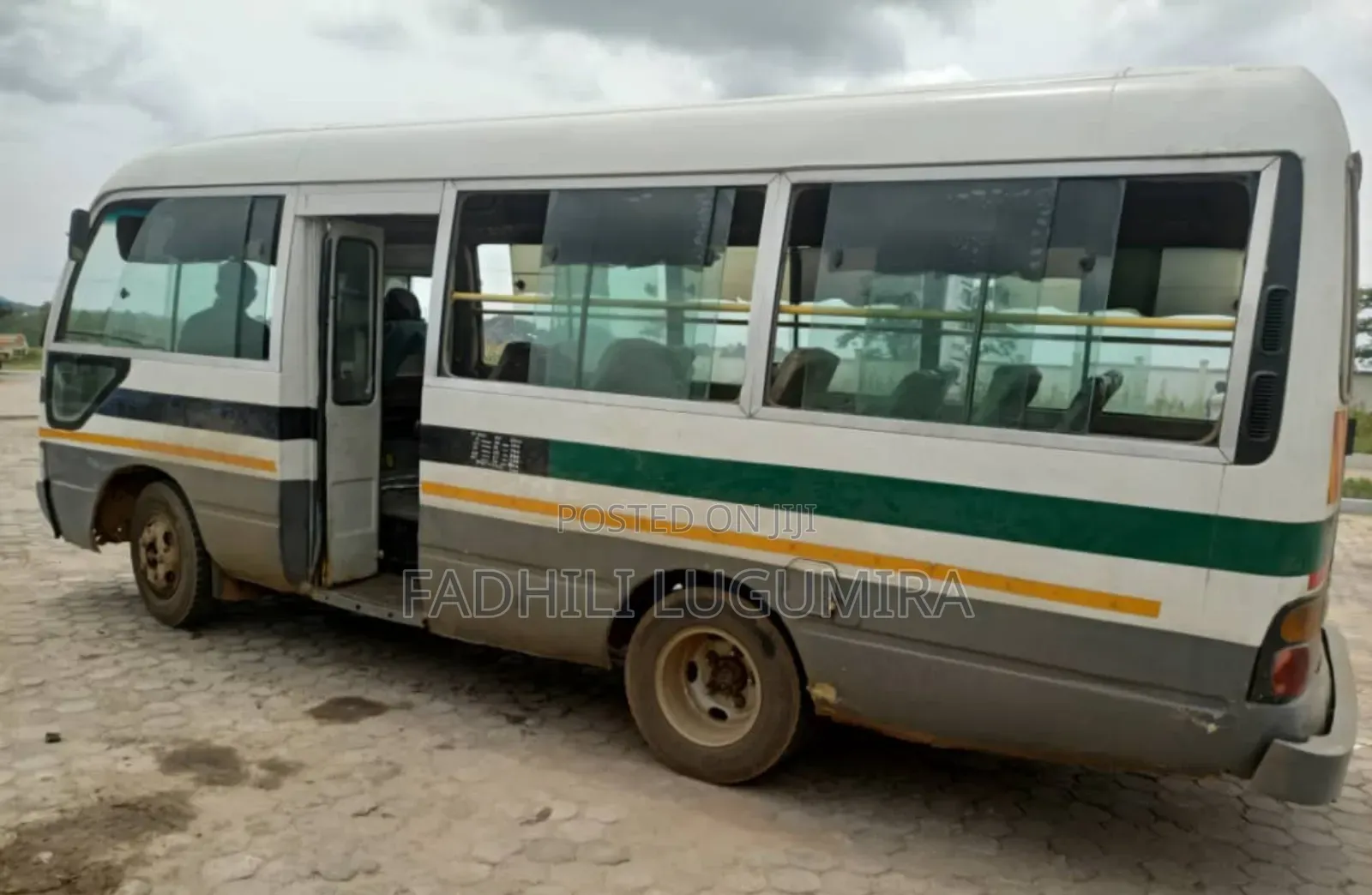 Toyota Coaster 2002 White