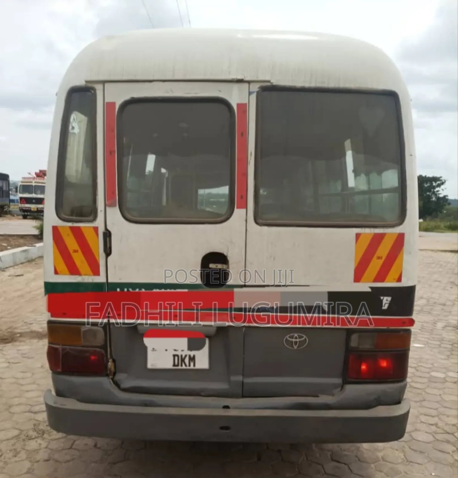 Toyota Coaster 2002 White