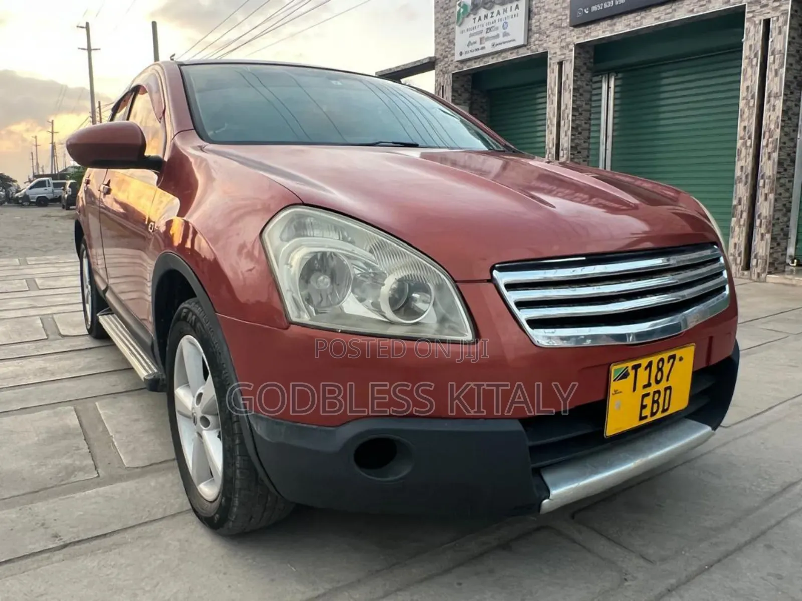 Nissan Dualis 2008 Maroon