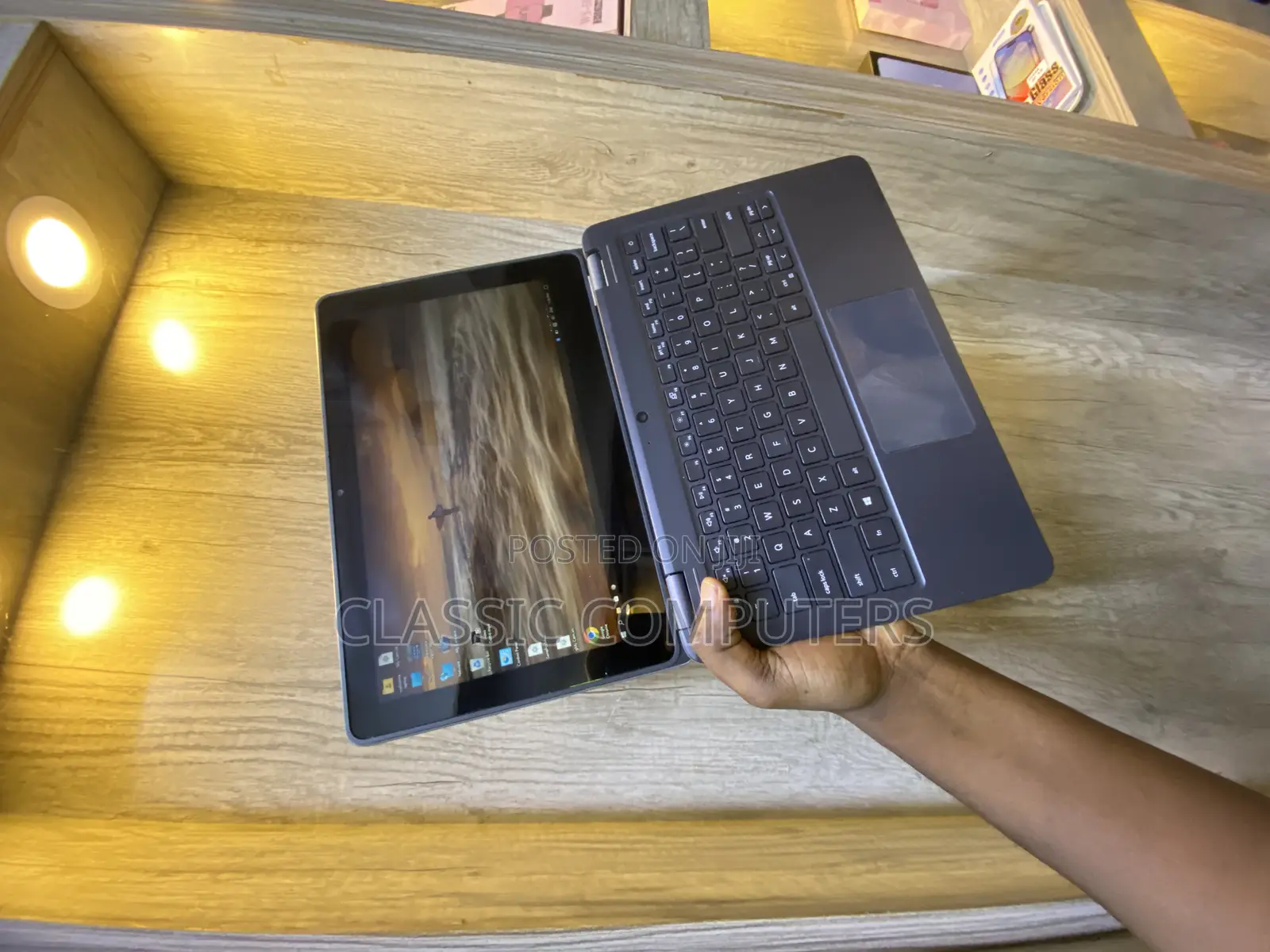 Laptop Dell Latitude 3120 8GB Intel SSD 256GB