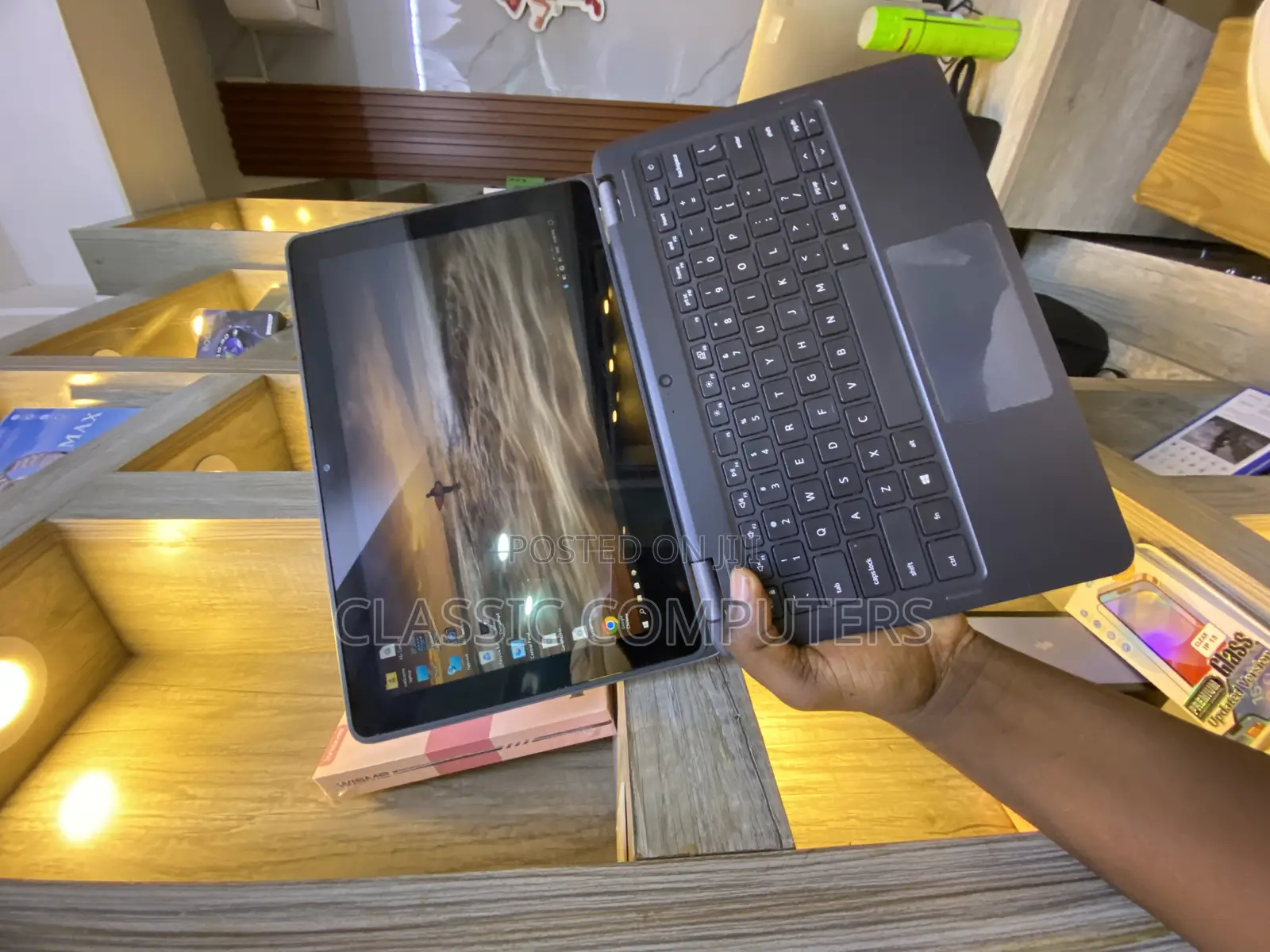 Laptop Dell Latitude 3120 8GB Intel SSD 256GB