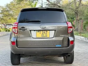 Toyota RAV4 2009 Gray