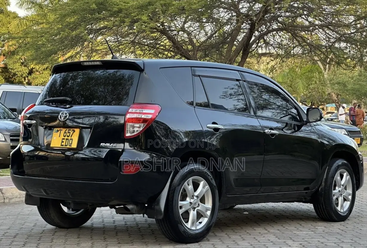 Toyota RAV4 2.4 2008 Matt Black