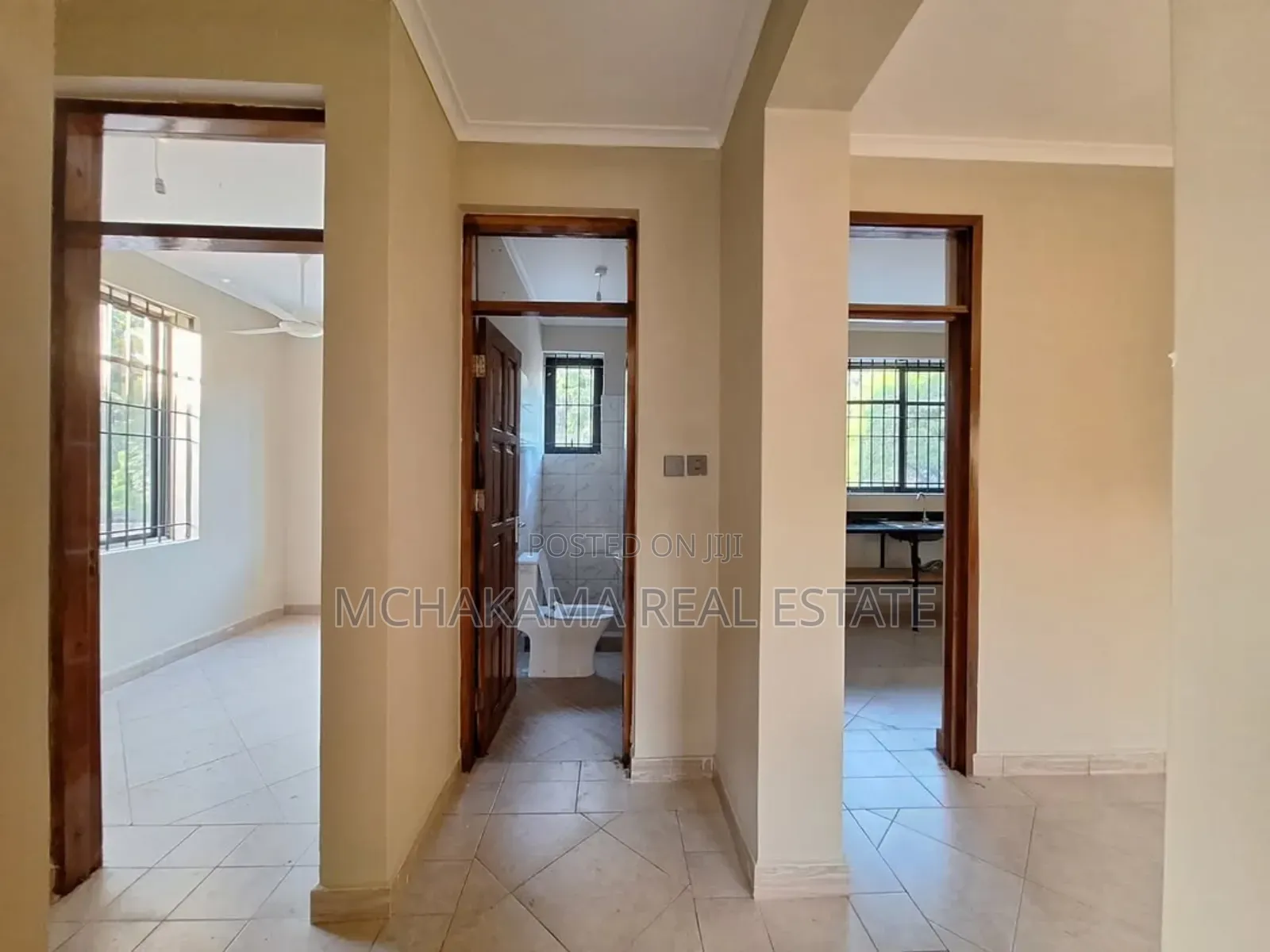 5bdrm Block of Flats in Mchakama Real Estate, Kigamboni for sale