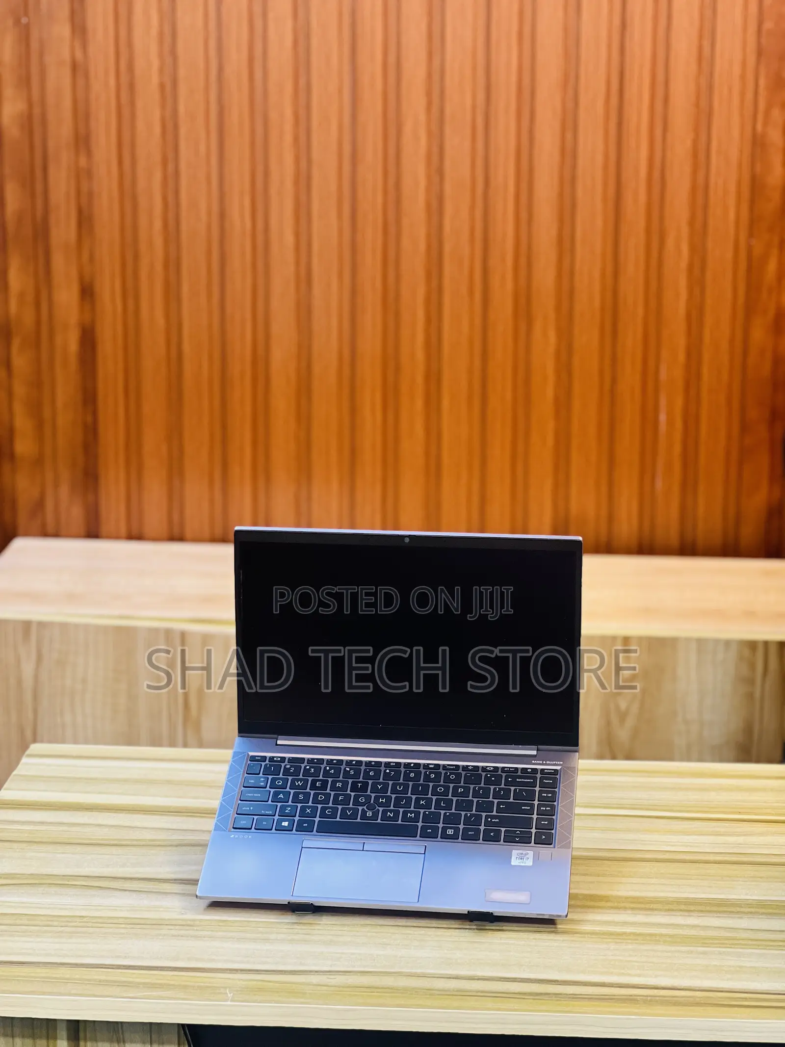 Laptop HP ZBook Firefly 14 G7 16GB Intel Core I7 SSD 512GB