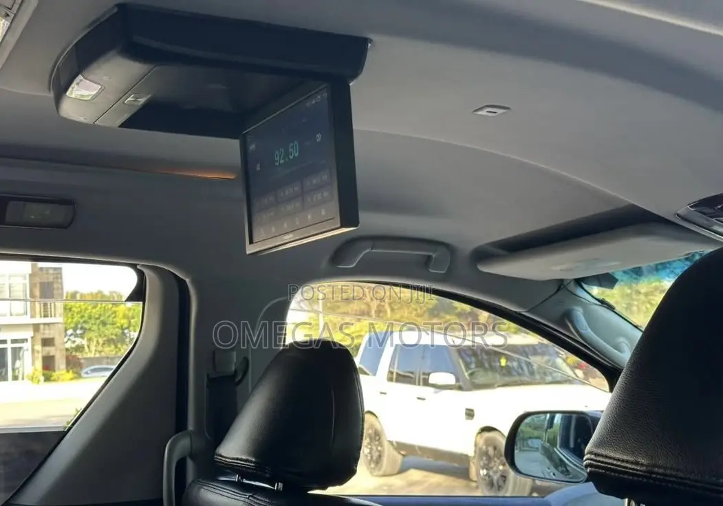 Toyota Vellfire 2010 Black