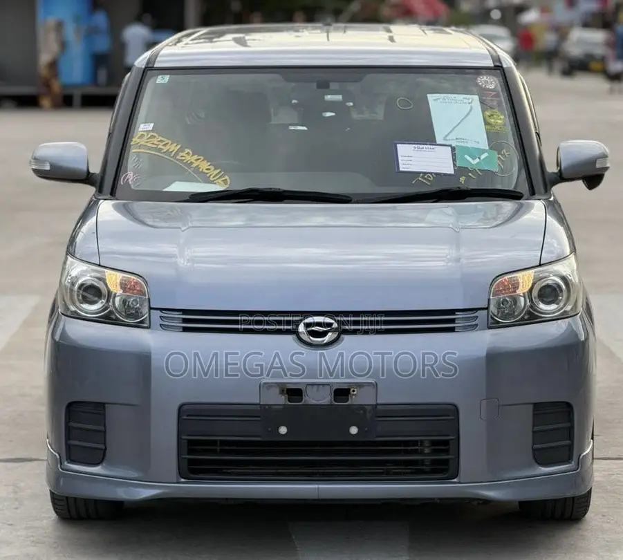 Toyota Corolla Rumion Hatchback 1.5 FWD 2007 Gray