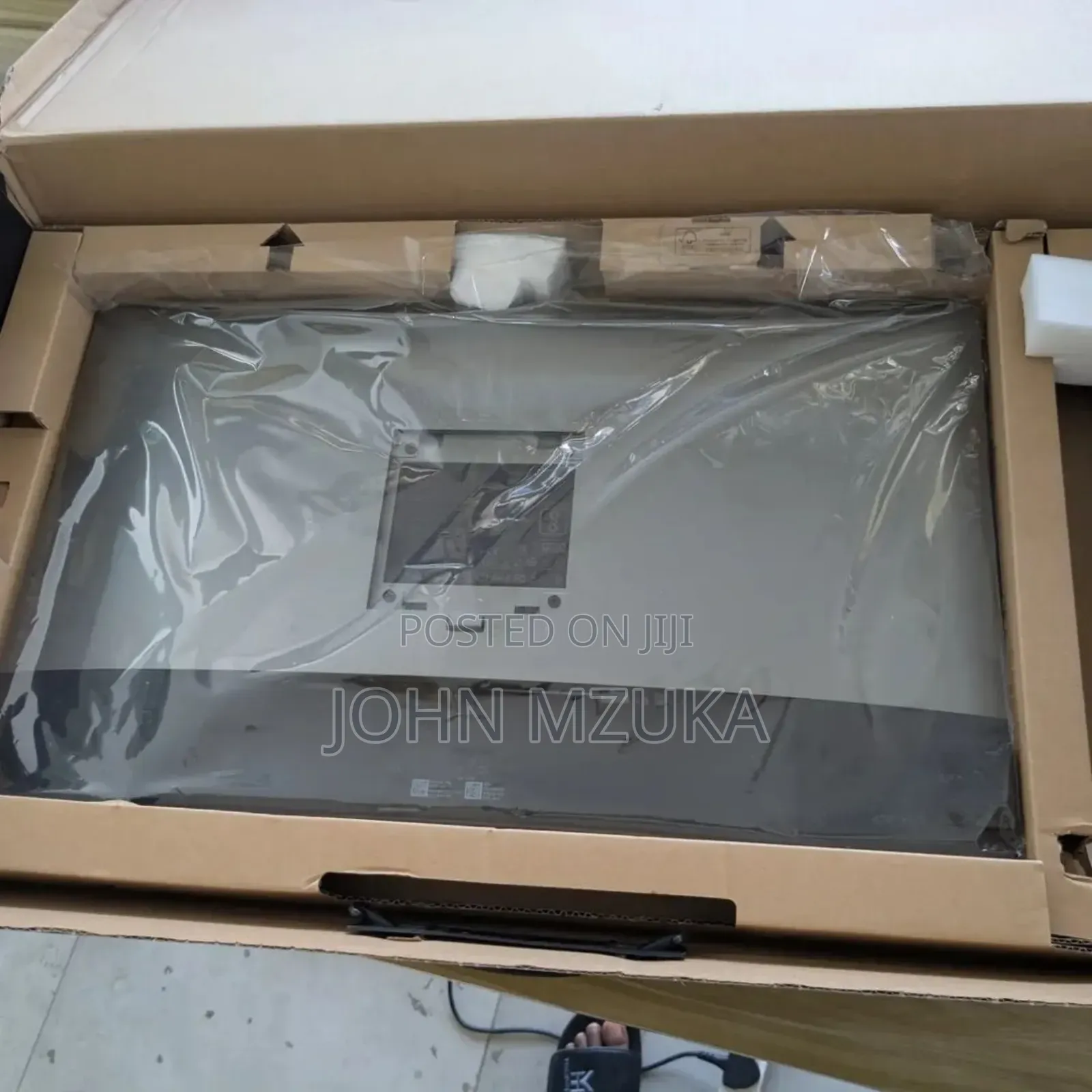 Dell LCD 27" Inches Brands New From Factory