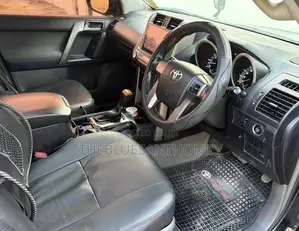 Toyota Land Cruiser Prado 2011 Black