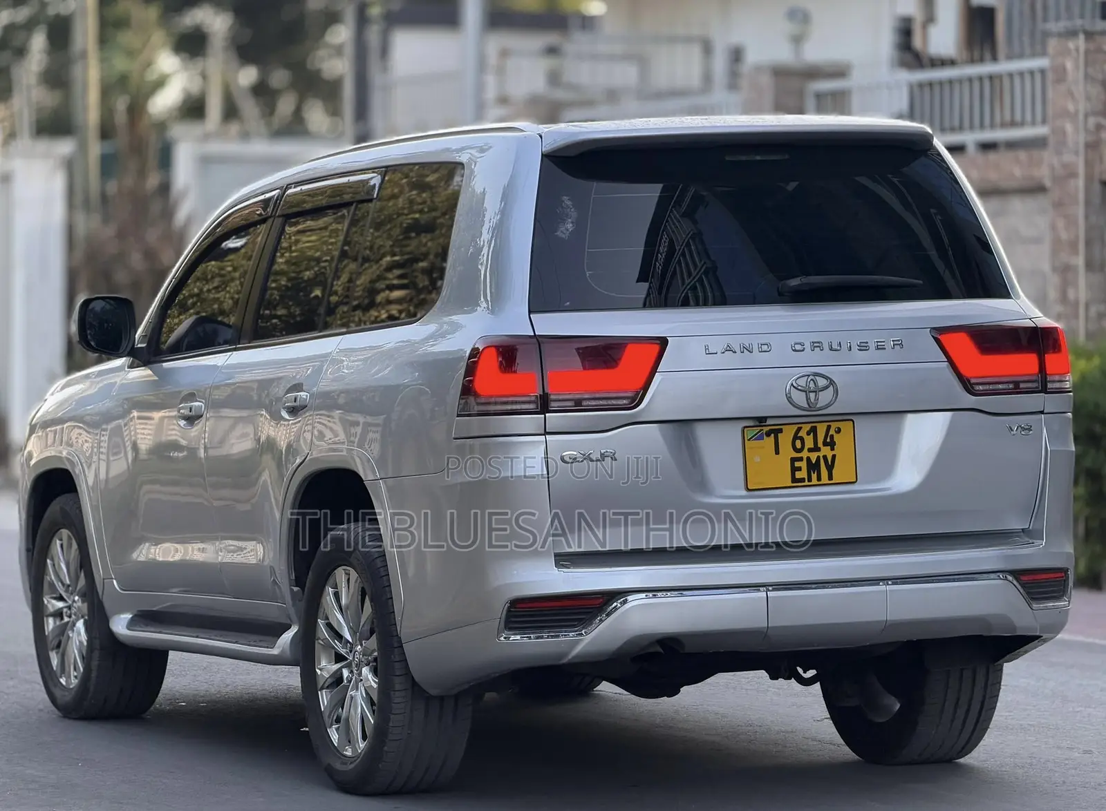 Toyota Land Cruiser 2014 Silver