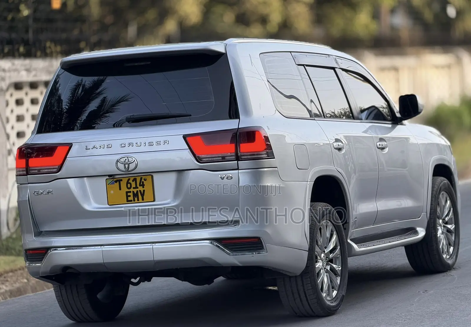 Toyota Land Cruiser 2014 Silver