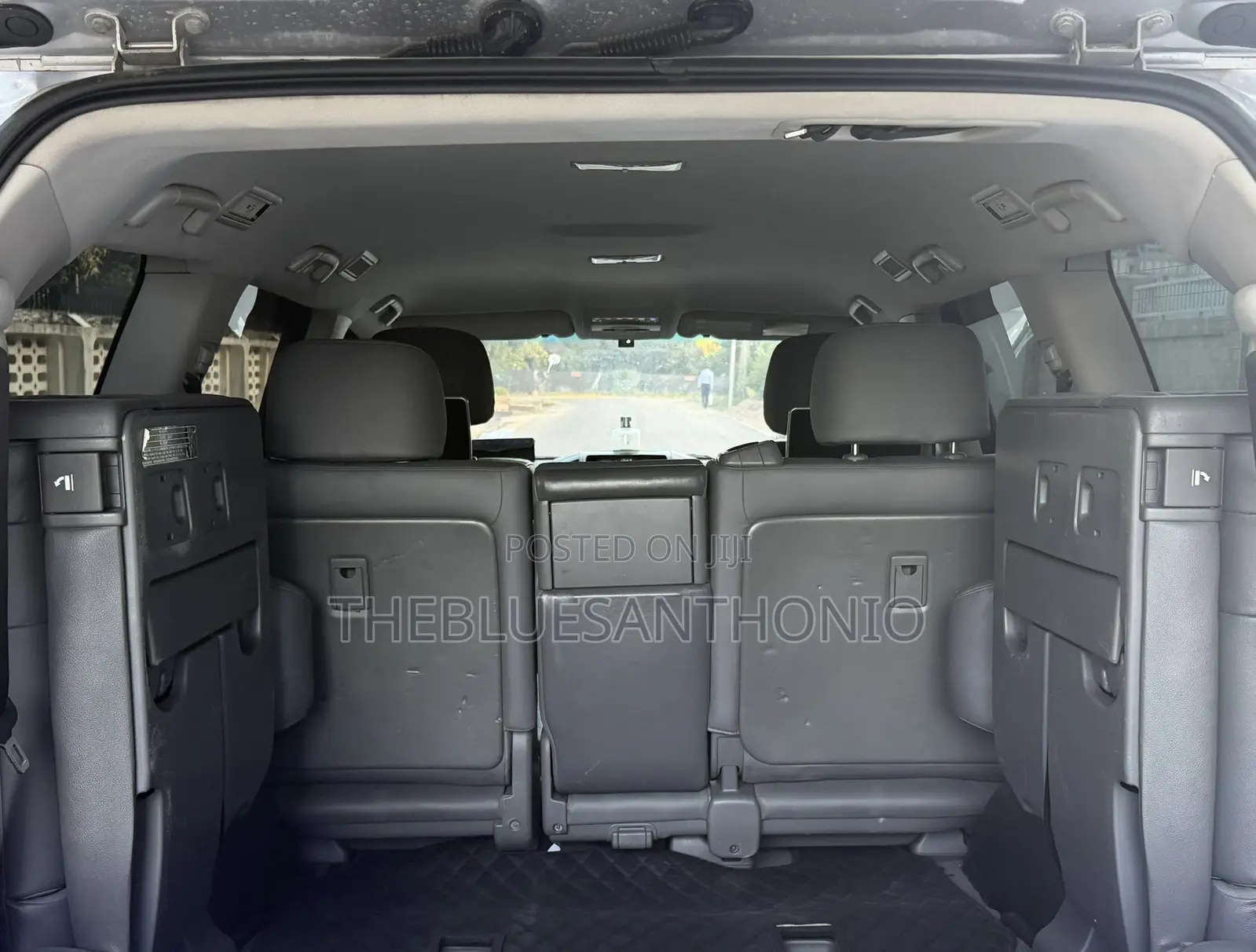 Toyota Land Cruiser 2014 Silver