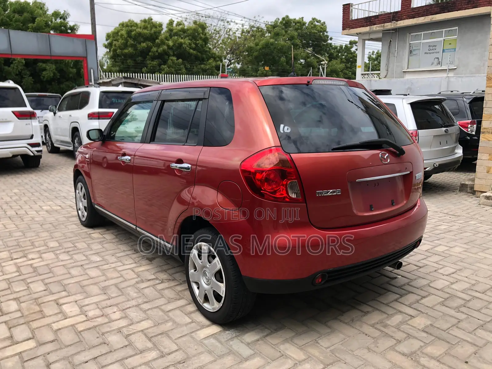 Mazda Verisa 2008 Maroon